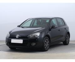 Volkswagen Golf Variant R-Line mHEV DSG Zlevněno o 16 000 Kč