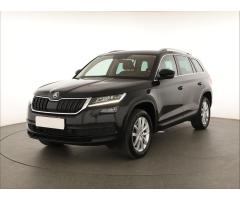 ŠKODA SUPERB COMBI 2.0TDI 140 LAURIN&K 4X4 DSG 7ST