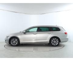 Volkswagen Passat 2.0 TDI 110kW - 4