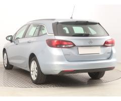 Opel Astra 1.4 T 110kW - 5