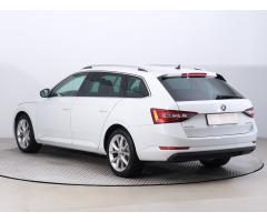 Škoda Superb 2.0 TDI 110kW - 5