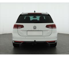 Volkswagen Passat 2.0 TDI 110kW - 6