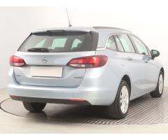 Opel Astra 1.4 T 110kW - 7