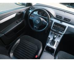 Volkswagen Passat 2.0 TDI 103kW - 9