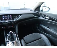 Opel Insignia 2.0 CDTI 125kW - 11