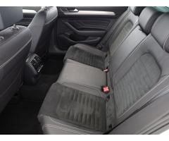 Volkswagen Passat 2.0 TDI 110kW - 12