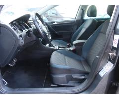 Volkswagen Golf 2.0 TDI 110kW - 16