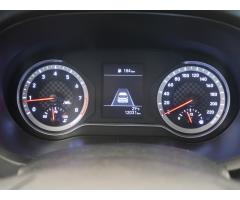 Hyundai i10 1.0 49kW - 17