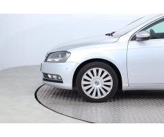 Volkswagen Passat 2.0 TDI 103kW - 21