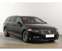 Volkswagen Passat 2.0 TDI 110kW - 1