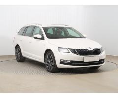 ŠKODA SUPERB COMBI 2.0TDI 140 LAURIN&K 4X4 DSG 7ST