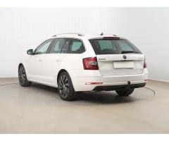 ŠKODA SUPERB COMBI 2.0TDI 140 LAURIN&K 4X4 DSG 7ST