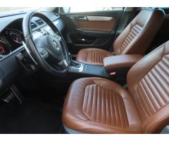 Volkswagen Passat 3.6 V6 220kW - 16