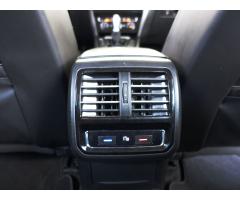 Volkswagen Passat 2.0 TDI 140kW - 25