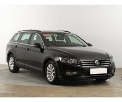 VW Passat 2,0Tdi DSG 140kW Elegance Variant 1 MAJ ČR