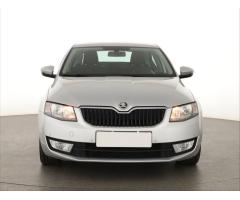 ŠKODA SUPERB COMBI 2.0TDI 140 LAURIN&K 4X4 DSG 7ST