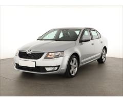 ŠKODA SUPERB COMBI 2.0TDI 140 LAURIN&K 4X4 DSG 7ST