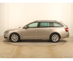 ŠKODA SUPERB COMBI 2.0TDI 140 LAURIN&K 4X4 DSG 7ST