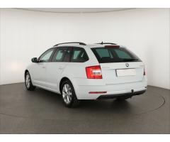 ŠKODA SUPERB COMBI 2.0TDI 140 LAURIN&K 4X4 DSG 7ST