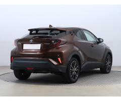 Toyota C-HR 1.8 Hybrid 90kW - 7