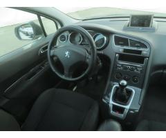 Peugeot 5008 1.6 HDi 84kW - 9