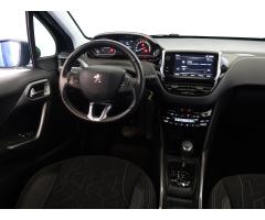 Peugeot 2008 1.2 PureTech 81kW - 9