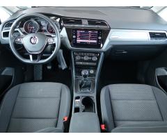 Volkswagen Touran 2.0 TDI 110kW - 10