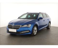 ŠKODA SUPERB COMBI 2.0TDI 140 LAURIN&K 4X4 DSG 7ST