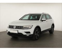 VW Passat 2,0Tdi DSG 140kW Elegance Variant 1 MAJ ČR