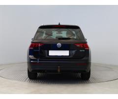 Volkswagen Tiguan 2.0 TDI 110kW - 6