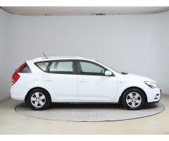 Kia Cee`d 1.6 CVVT 92kW - 8