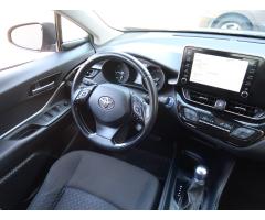 Toyota C-HR 1.8 Hybrid 90kW - 9