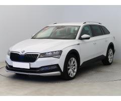 ŠKODA SUPERB COMBI 2.0TDI 140 LAURIN&K 4X4 DSG 7ST