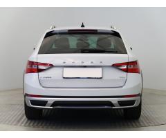 Škoda Superb 2.0 TDI 140kW - 6