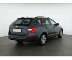 Škoda Octavia 1.6 TDI 85kW - 7