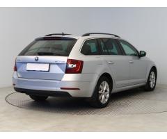 Škoda Octavia 2.0 TDI 110kW - 7