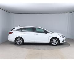 Opel Astra 1.5 CDTI 90kW - 8