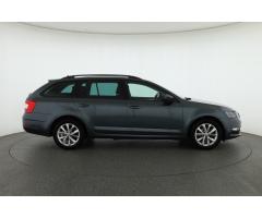 Škoda Octavia 1.6 TDI 85kW - 8