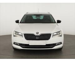 ŠKODA SUPERB COMBI 2.0TDI 140 LAURIN&K 4X4 DSG 7ST