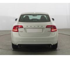 Volvo S60 T3 110kW - 6