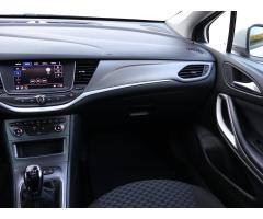 Opel Astra 1.2 Turbo 96kW - 11