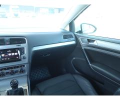 Volkswagen Golf 1.4 TSI 92kW - 11