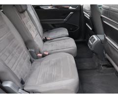 Volkswagen Touran 2.0 TDI 110kW - 16