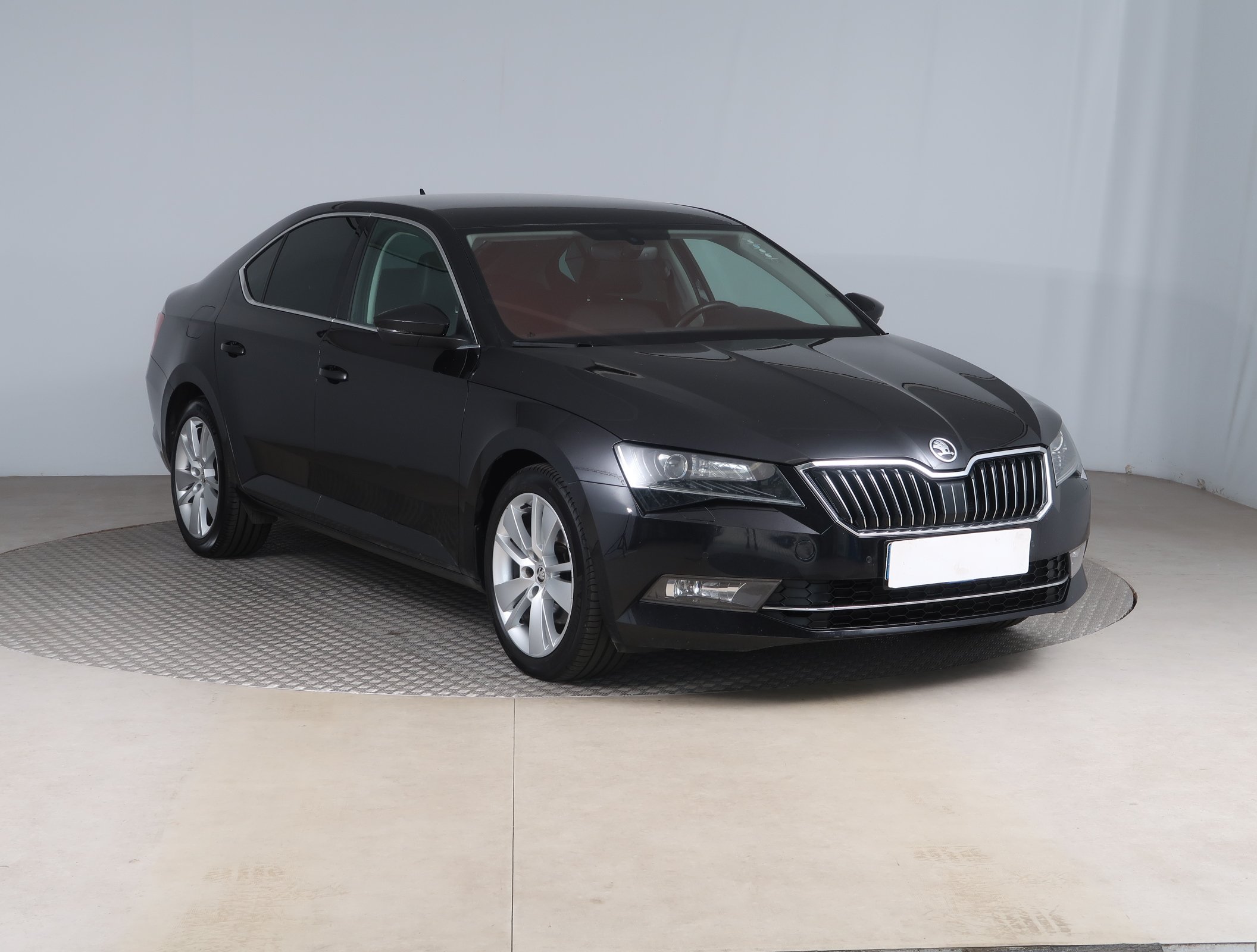 Škoda Superb 2.0 TDI 110kW - 1