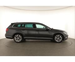 Volkswagen Passat 1.6 TDI 88kW - 8