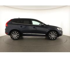 Volvo XC60 D4 140kW - 8