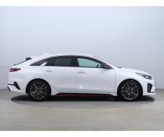 Kia Pro Cee`d GT 1.6 T-GDI 150kW - 9