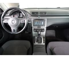 Volkswagen Passat 2.0 TDI 125kW - 10