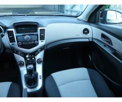 Chevrolet Cruze 1.6 i 16V 91kW - 12