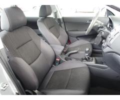 Hyundai i30 1.4 CVVT 80kW - 12